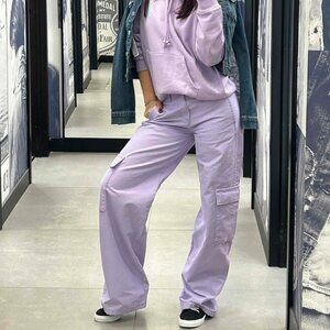 NWT Levi's Baggy Cargo Pants Size 25 x 30